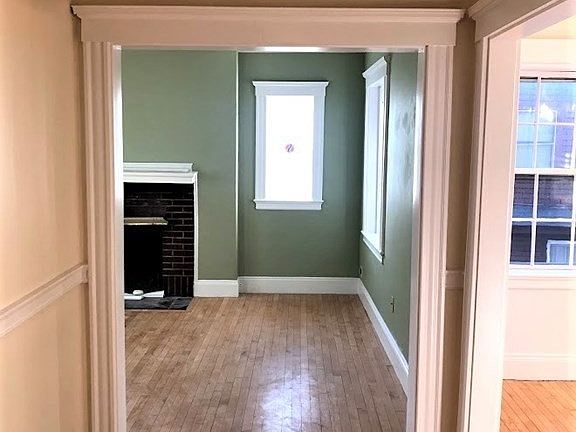 3rd image of 61 Garfield St APT 9