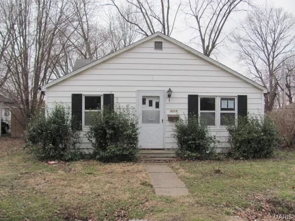 3219 Amherst Ave, Collinsville, IL 62234