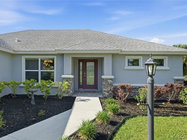 594 E Hartford St, Hernando, FL 34442