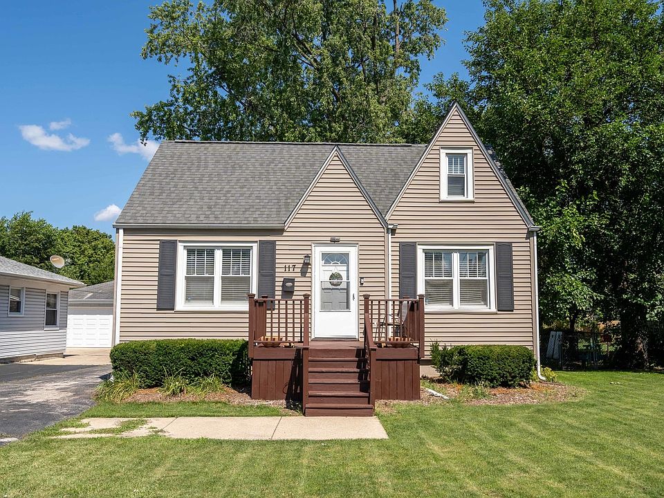 1st image of 117 N Prater Ave