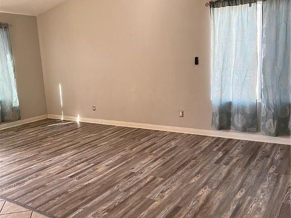4th image of 702 Tonin Ave