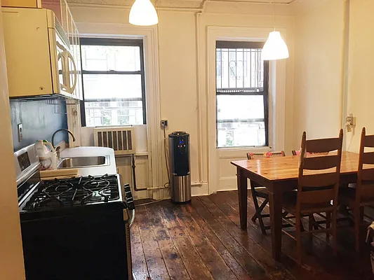 Rented by Owner | media 10