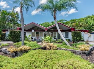 628 Park Dr, Bradenton, FL 34209