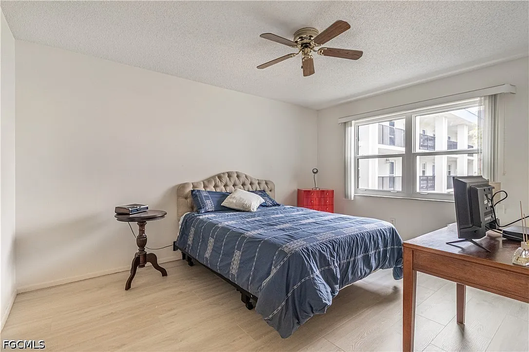1 bed, 1.5 bath, 792 sqft, $2,700 — Photo 4