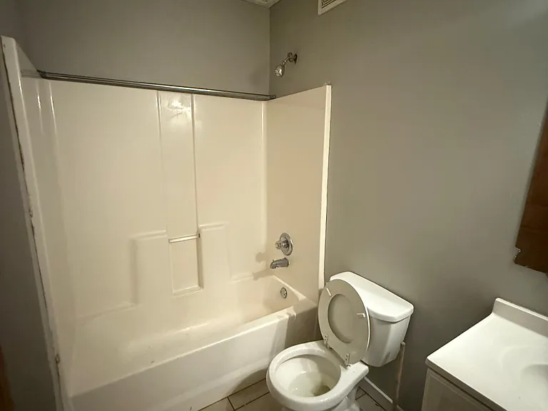 2701 Emerson Ave N #1 — Photo 20