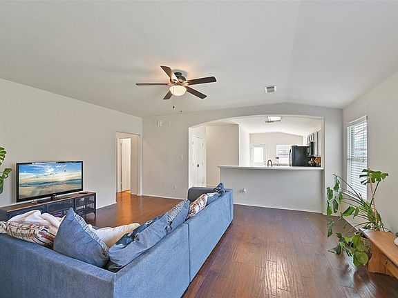 4th image of 8627 Sunset Pond Drive