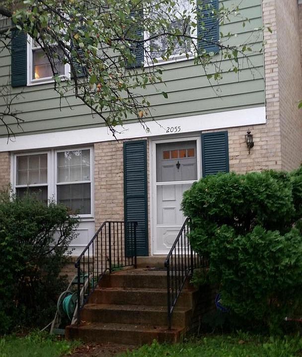 1st image of 2055 Mayflower Dr
