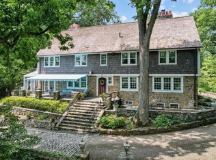 7 Essex Pl, Yonkers, NY 10708