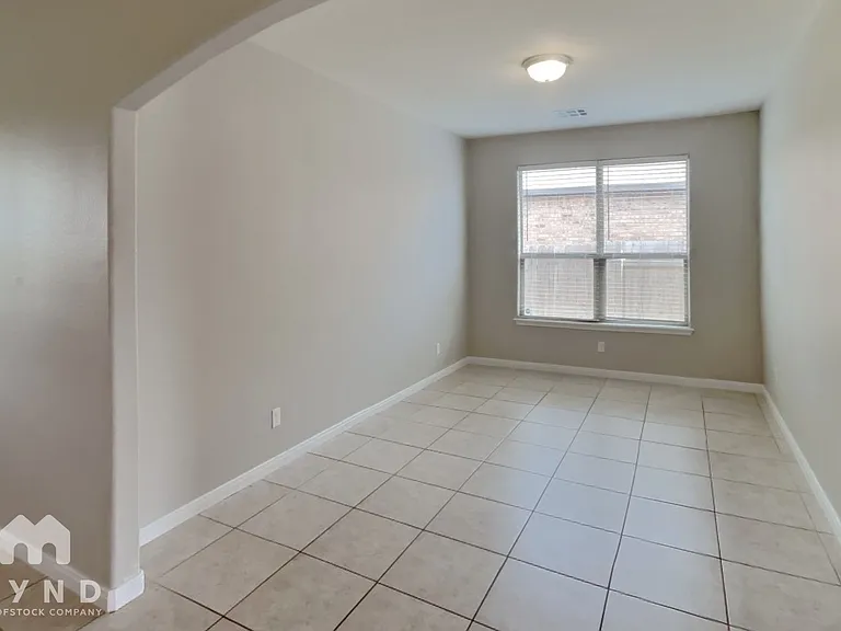 3100 Copan Ct — Photo 6