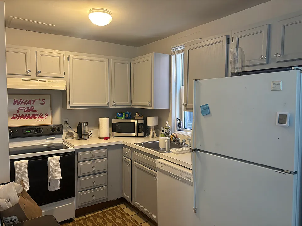 1110 Beacon St #1C