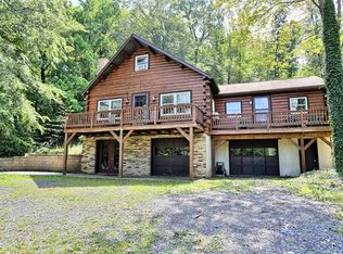 247 Oak Ln, Port Royal, PA 17082