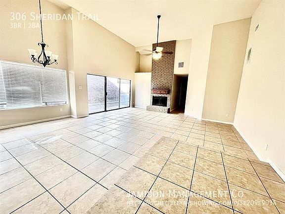 4th image of 306 Sheridan Trl