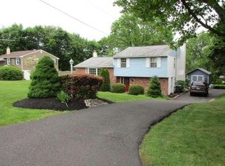 230 Twining Ford Rd, Richboro, PA 18954