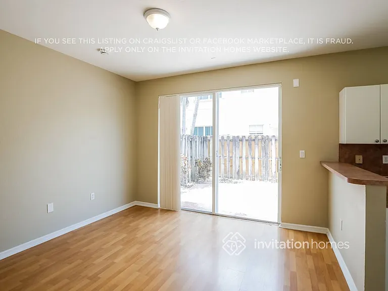 12545 SW 125th Ter — Photo 7