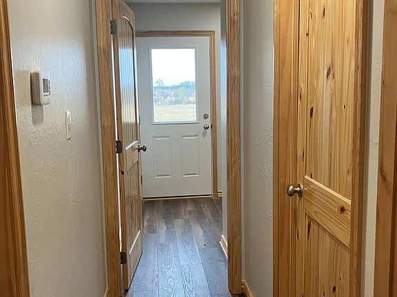 5th image of 1892 Unlan Rd