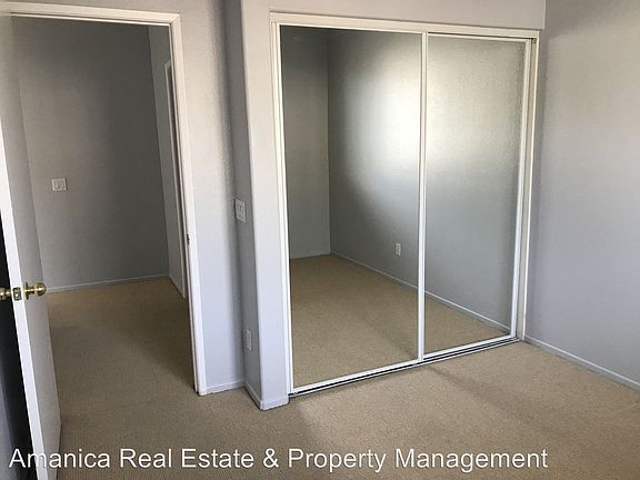 5th image of 22394 Witchhazel Ave