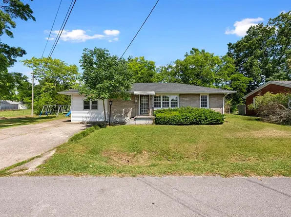 812 N High St, Franklin, KY 42134