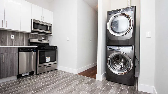 Rented by Nooklyn NYC LLC | media 26