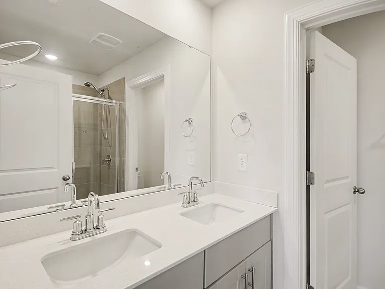 4426 Millennium Ave — Photo 26