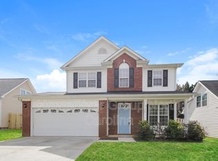 9126 Shepparton Dr, Huntersville, NC 28078