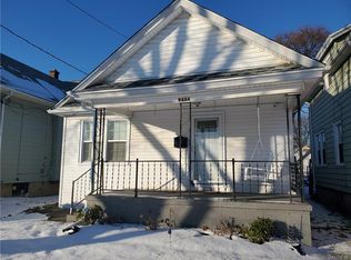 2444 La Salle Ave, Niagara Falls, NY 14301