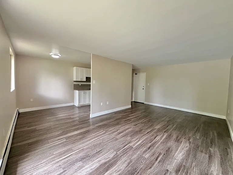 750 Kipps Ln #2 — Photo 5