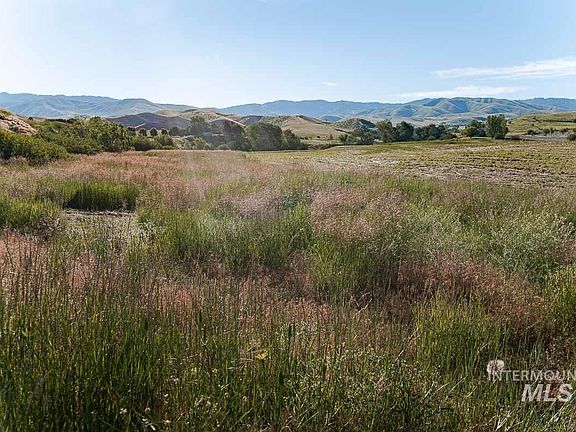 3rd image of LOT 1 Faull Ranch Dr