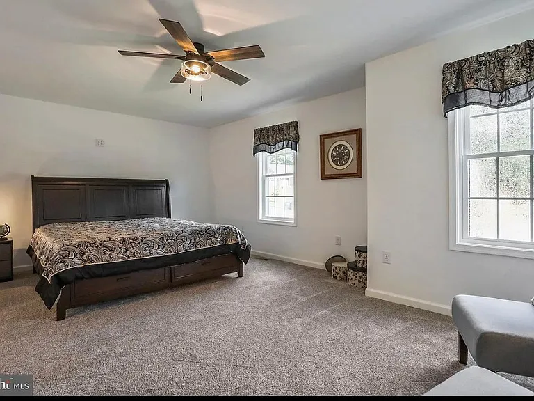 1200 Happy Ridge Dr — Photo 15