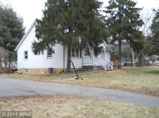 15500 Kruhm Rd, Burtonsville, MD 20866