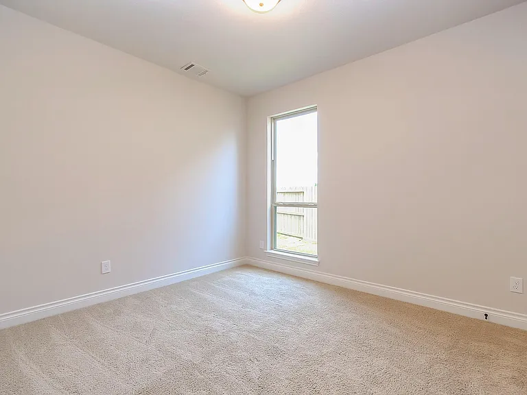 3410 Willow Crescent Ct — Photo 19