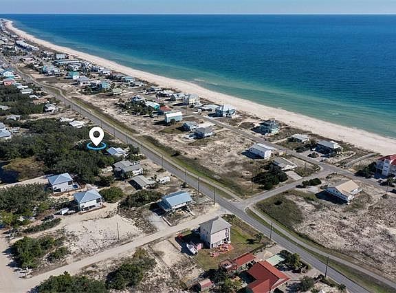 3rd image of 449 W Gulf Beach Dr