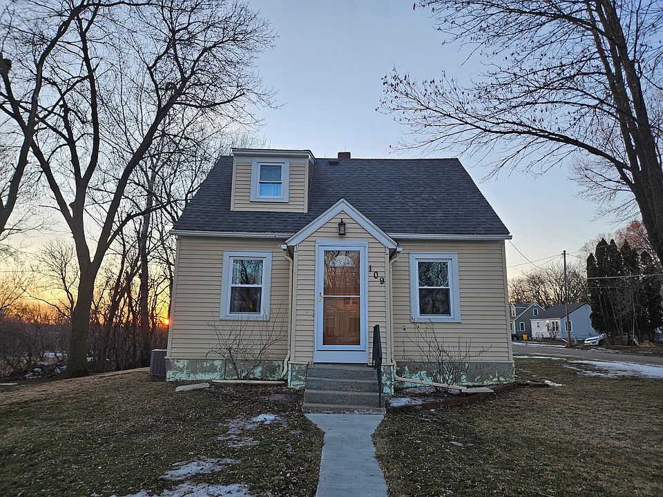 1st image of 109 Charlotte Ave