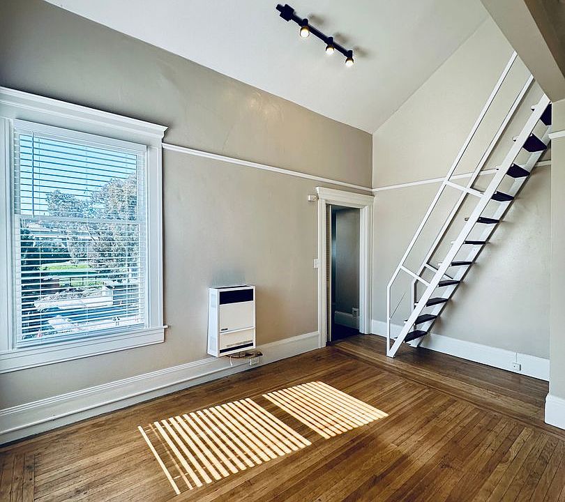 1st image of 3425 Telegraph Ave APT 9