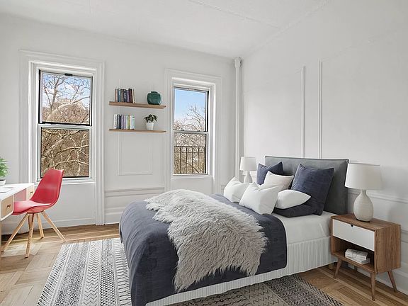 3rd image of 930 Saint Nicholas Ave APT 34