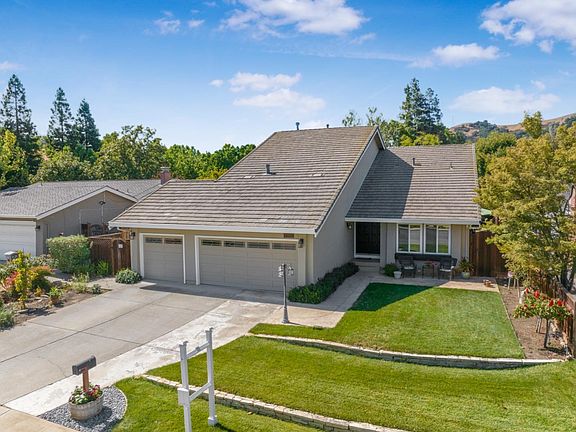 2nd image of 16711 Willow Creek Dr