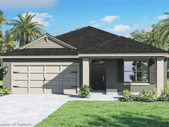 223 Taylor Groves St, Lake Wales, FL 33898