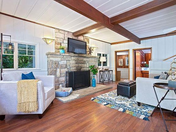 5th image of 331 River Dr