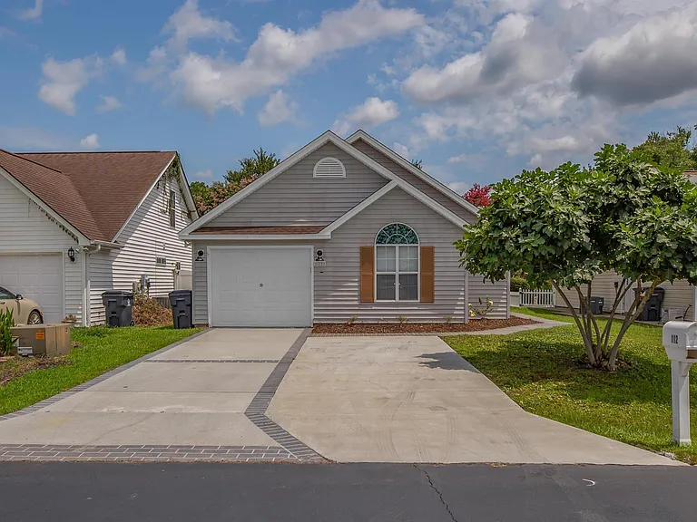 112 Dusty Trail Ln — Photo 1
