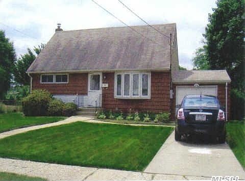 1st image of 130 Lockwood Ave