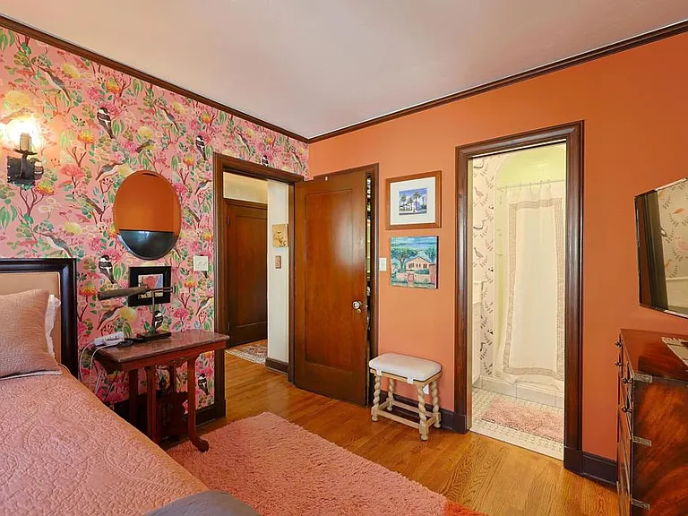 1027 Adella Ave — Photo 27