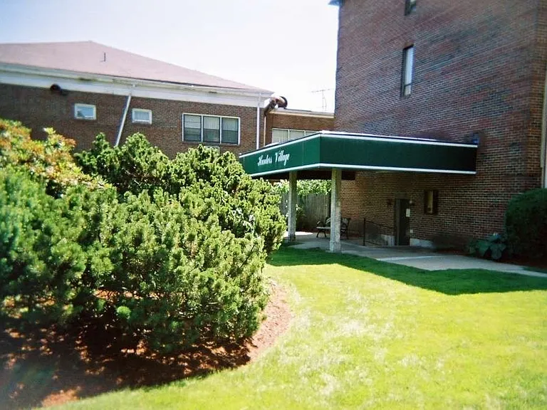 1186 Worcester Rd #220 — Photo 12