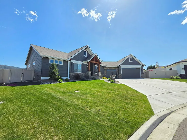 4219 S Bernson Ct — Photo 35