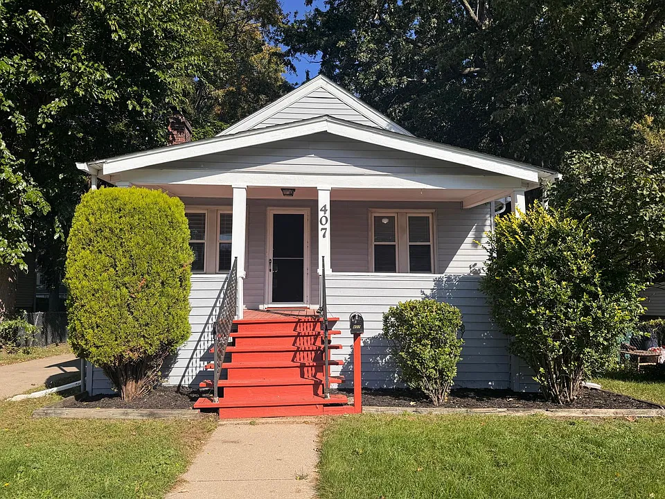 407 E Maryland Ave