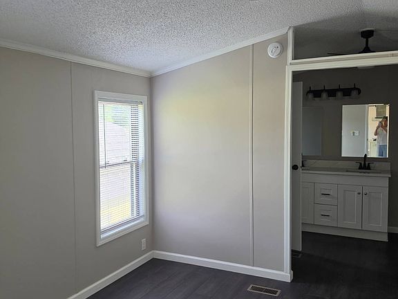 2nd image of 41-8000 W Warren Woods Rd #41