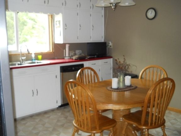 5th image of 142 Dellwood Ln