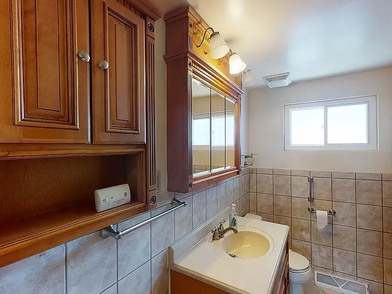10 E Judith Ann Dr — Photo 4
