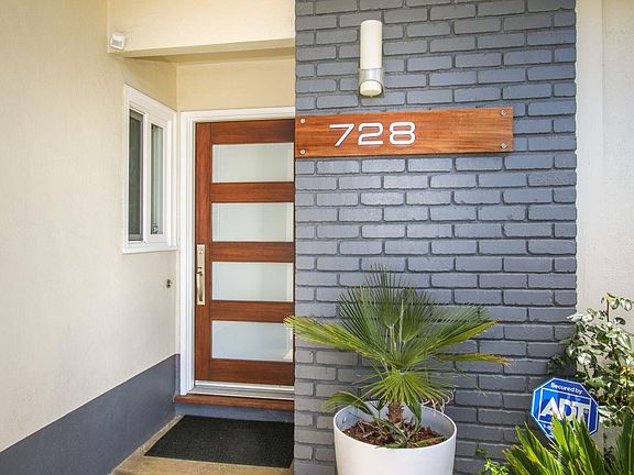 5th image of 728 Almond Ave