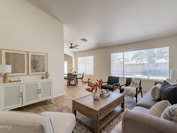 5461 W SARAGOSA Street, Chandler, AZ 85226