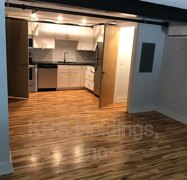 225 N Water St #100 — Photo 6