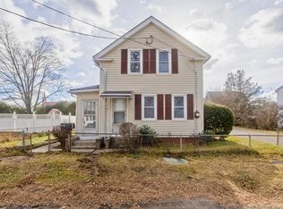 19 Church St, Agawam, MA 01001